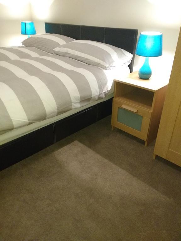 Acton Lodge Guest House Londen Kamer foto