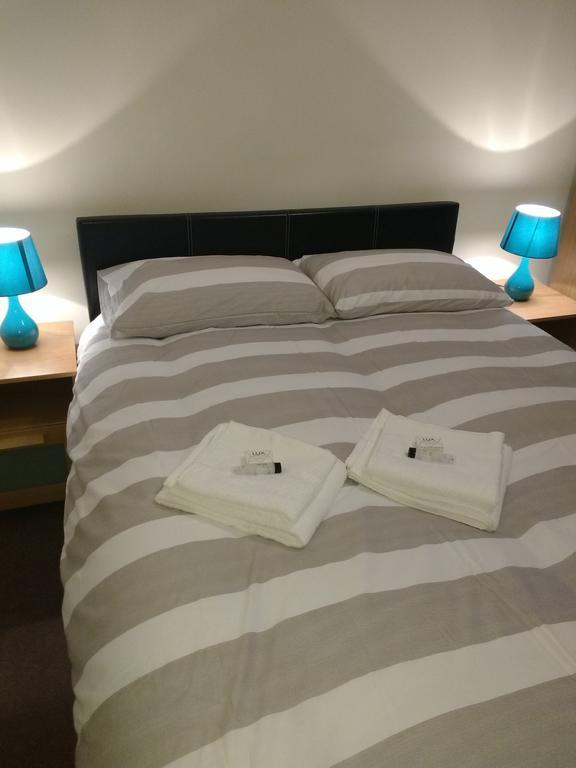 Acton Lodge Guest House Londen Kamer foto