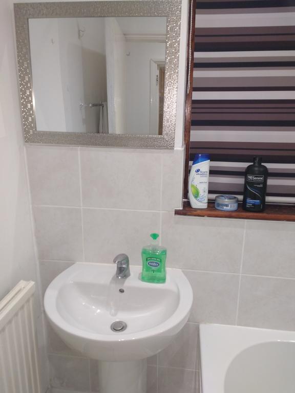 Acton Lodge Guest House Londen Kamer foto